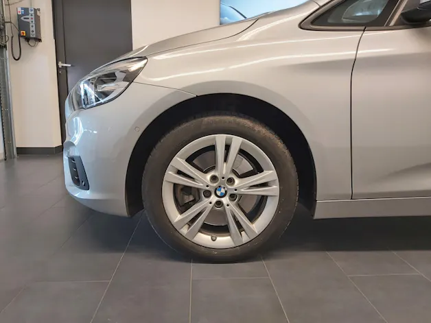 BMW 225i xDrive Active Tourer