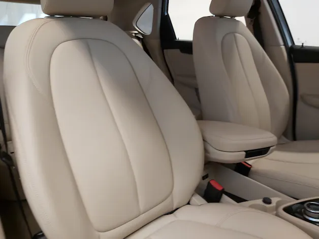 BMW 225i xDrive Active Tourer