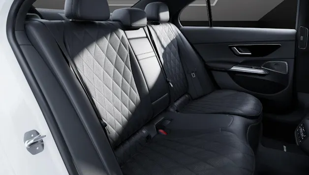Mercedes-Benz E 220 d 4Matic 9G-Tronic