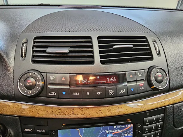 Mercedes-Benz E 420 CDI Avantgarde 7G-Tronic