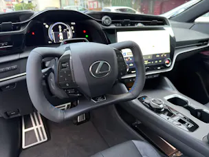 Lexus RZ 550e F Sport
