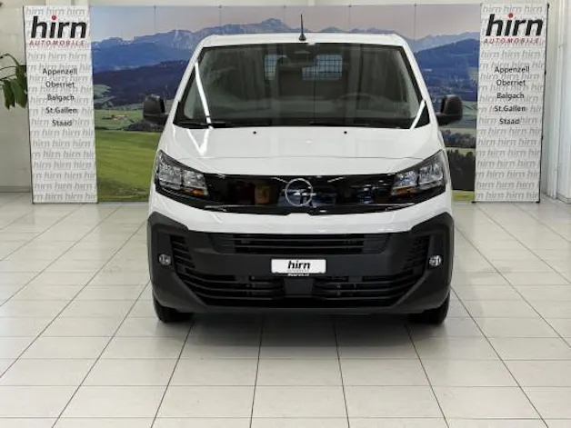 Opel Vivaro Cargo 2.2 M A