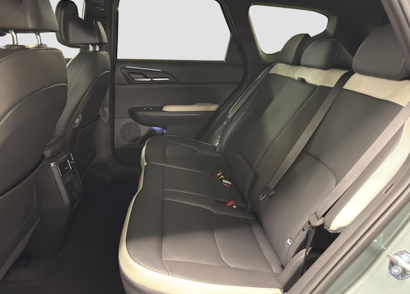 Vehicle image 11 Vehicle image 11