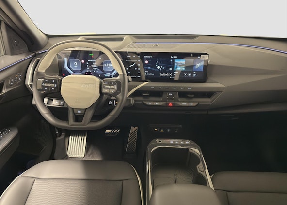 Vehicle image 14 Vehicle image 14