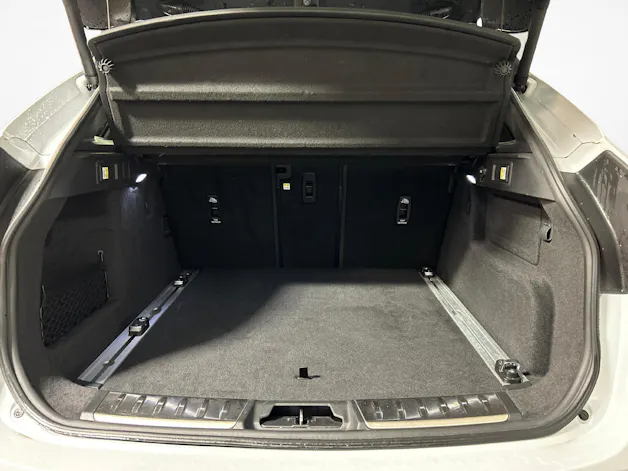 Jaguar F-Pace 3.0 I6 R-Dynamic HSE AWD