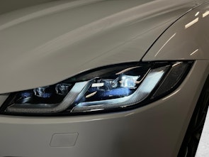 Vehicle image JAGUAR F-Pace 3.0 I6 R-Dynamic HSE AWD