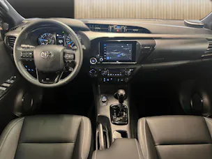 Toyota Hilux Double Cab.-Pick-up 2.8 D-4D MHEV 204 Invincible
