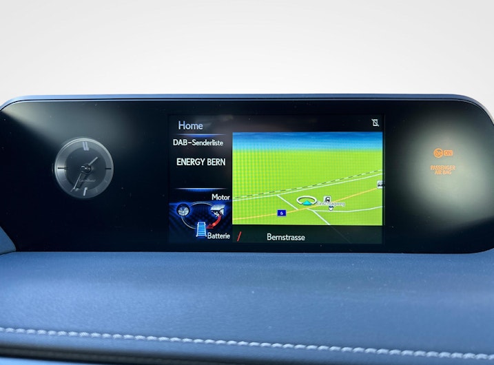 Vehicle image LEXUS UX