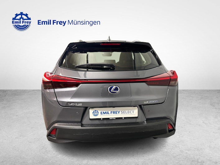 Vehicle image LEXUS UX