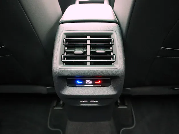 VW Tiguan 2.0 TSI DSG R-Line 4Motion