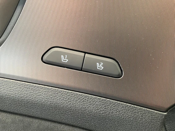 Fahrzeugbild 12 Fahrzeugbild 12