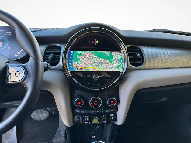 Mini F56 Cooper SE