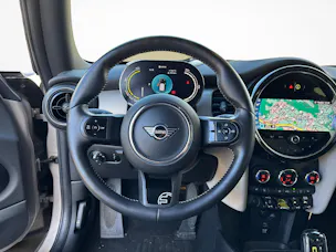 Mini F56 Cooper SE