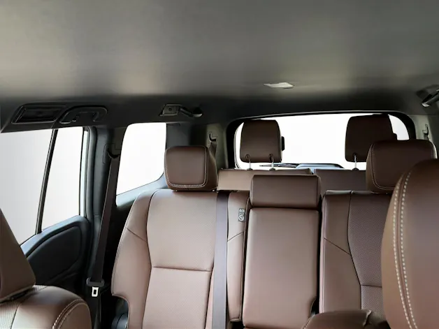 Toyota Land Cruiser 2.8 D 48V Style