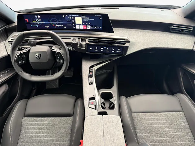 Peugeot 3008 1.6 PHEV Allure