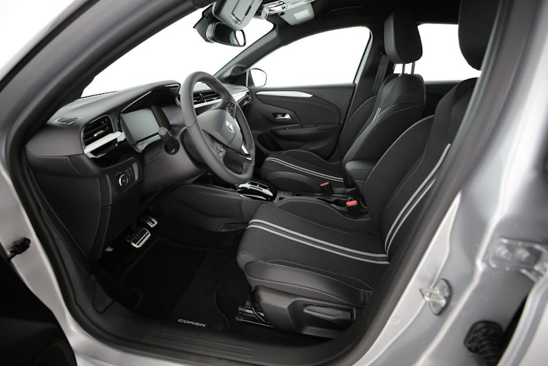 Fahrzeugbild OPEL CORSA