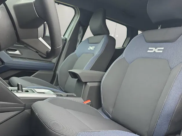 Dacia Duster 1.6 Hybrid Journey
