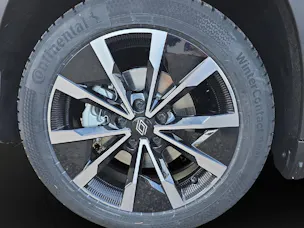 Renault R4 E-Tech Comfort Range iconic