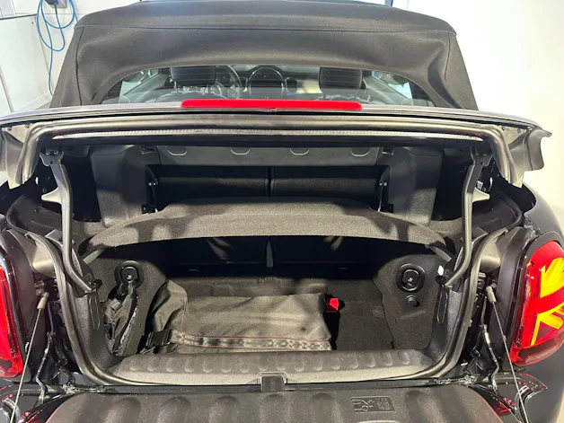 Mini Cabrio F57 2.0i John Cooper Works SAG