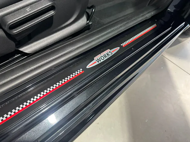 Mini Cabrio F57 2.0i John Cooper Works SAG