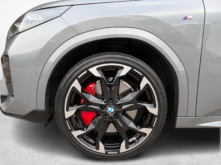 Vehicle image BMW X2