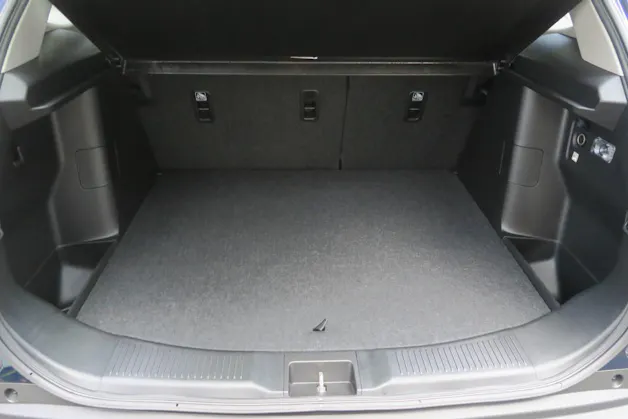 Suzuki S-Cross 1.4 T Sakura Top Hybrid 4x4