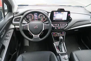 Suzuki S-Cross 1.4 T Sakura Top Hybrid 4x4