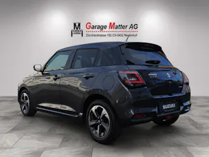 Suzuki Swift 1.2 Sakura Top Hybrid
