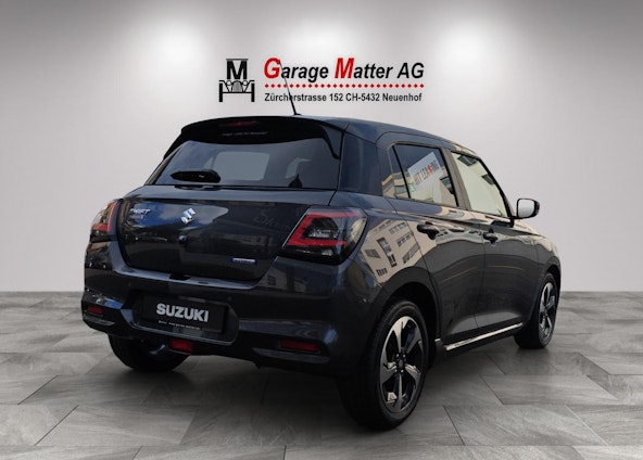 Vehicle image 3 Vehicle image 3