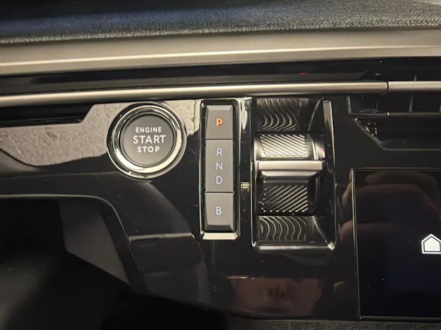 Peugeot 5008 1.6 PHEV Allure