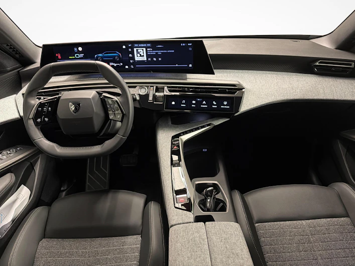 Fahrzeugbild PEUGEOT 5008