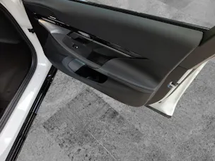 BMW 520d xDrive Touring Attraktiven Leasingzinssatz ab 1,9 % bei Abschluss einer BMW Fahrzeugversicherung.