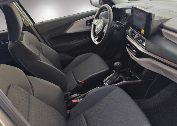 Vehicle image 8 Vehicle image 8