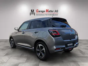 Suzuki Swift 1.2 Sakura Top Hybrid