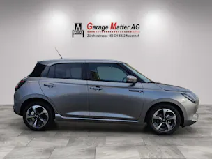 Suzuki Swift 1.2 Sakura Top Hybrid