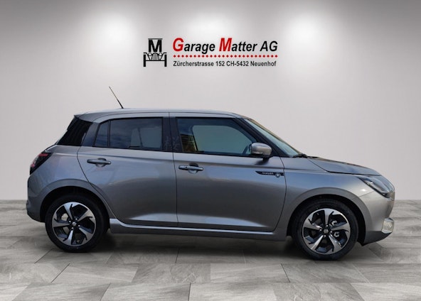 Vehicle image 6 Vehicle image 6