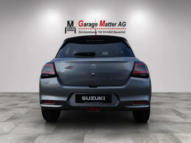 Suzuki Swift 1.2 Sakura Top Hybrid
