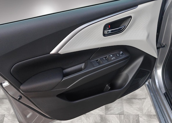 Vehicle image 14 Vehicle image 14