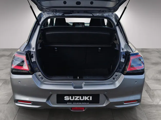 Suzuki Swift 1.2 Sakura Top Hybrid