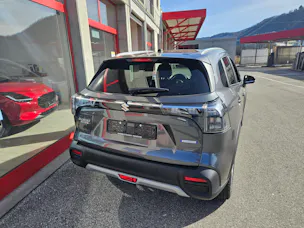 Suzuki S-Cross 1.4 T Sakura Hybrid 4x4