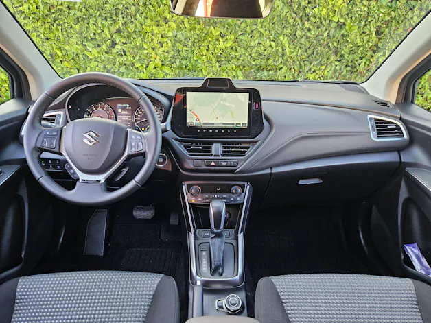 Suzuki S-Cross 1.4 T Sakura Hybrid 4x4