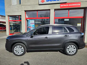 Suzuki S-Cross 1.4 T Sakura Hybrid 4x4