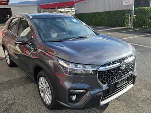 Suzuki S-Cross 1.4 T Sakura Hybrid 4x4