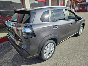 Suzuki S-Cross 1.4 T Sakura Hybrid 4x4