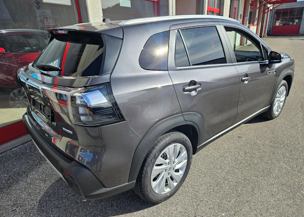 image du véhicule 10 image du véhicule 10