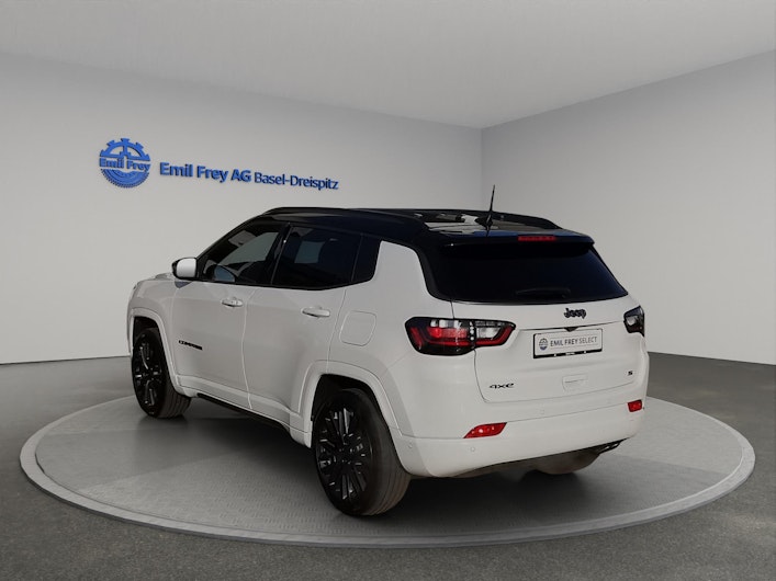Fahrzeugbild JEEP COMPASS