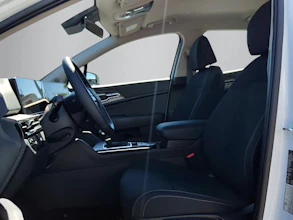 https://vehicle.imgix.net/4190359/fb1f0915-2452-4c9e-a5cb-cce49a9df221.jpg