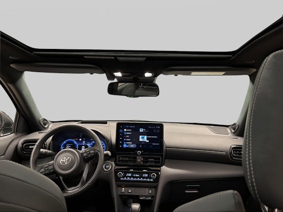 Vehicle image 6 Vehicle image 6