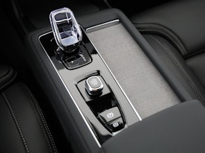 image du véhicule VOLVO XC90 2.0 T8 TE Ultra Dark eAWD