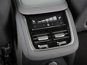 image du véhicule VOLVO XC90 2.0 T8 TE Ultra Dark eAWD